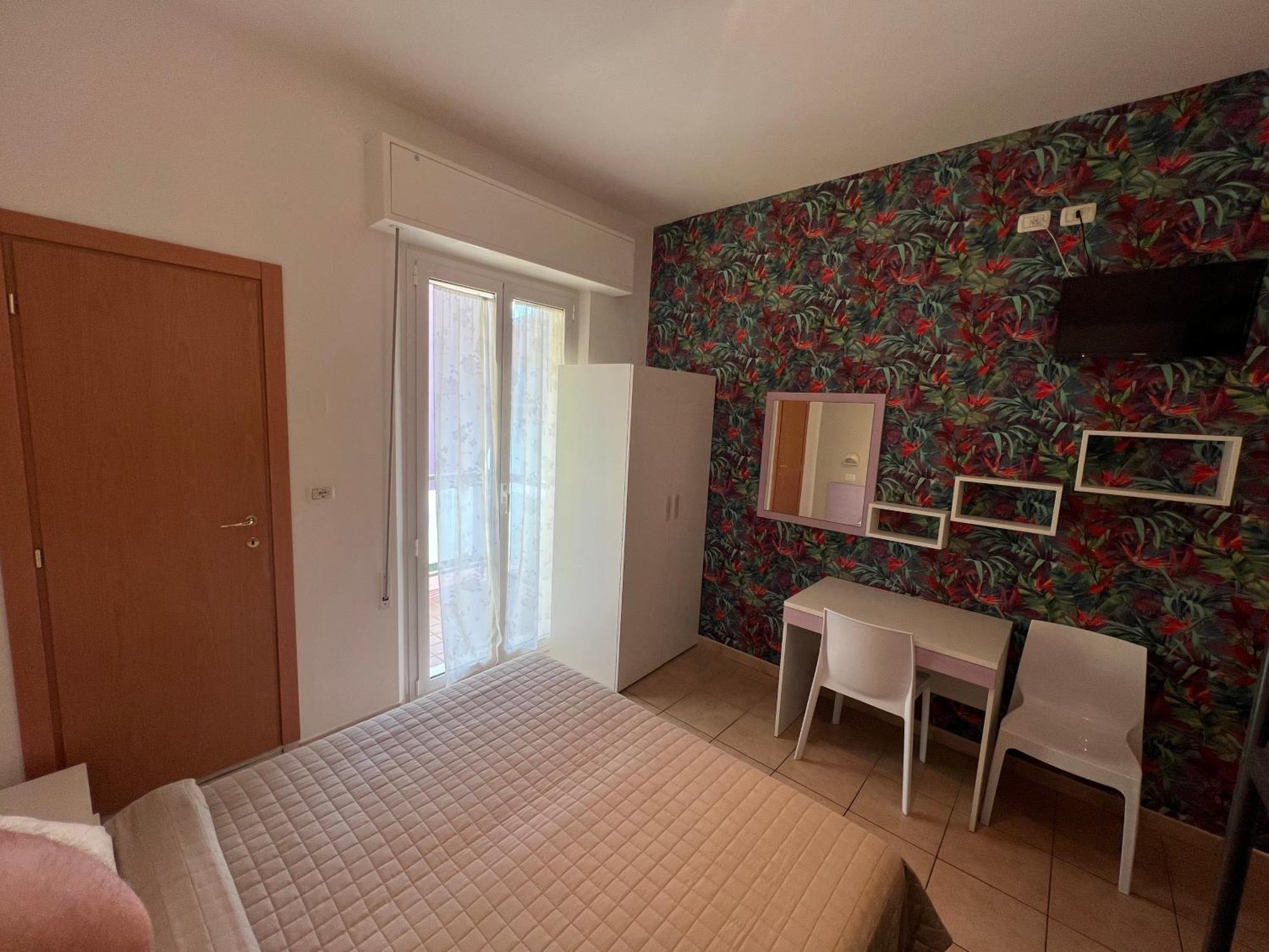 Lotus Hotel All Inclusive & Spiaggia Римини Экстерьер фото